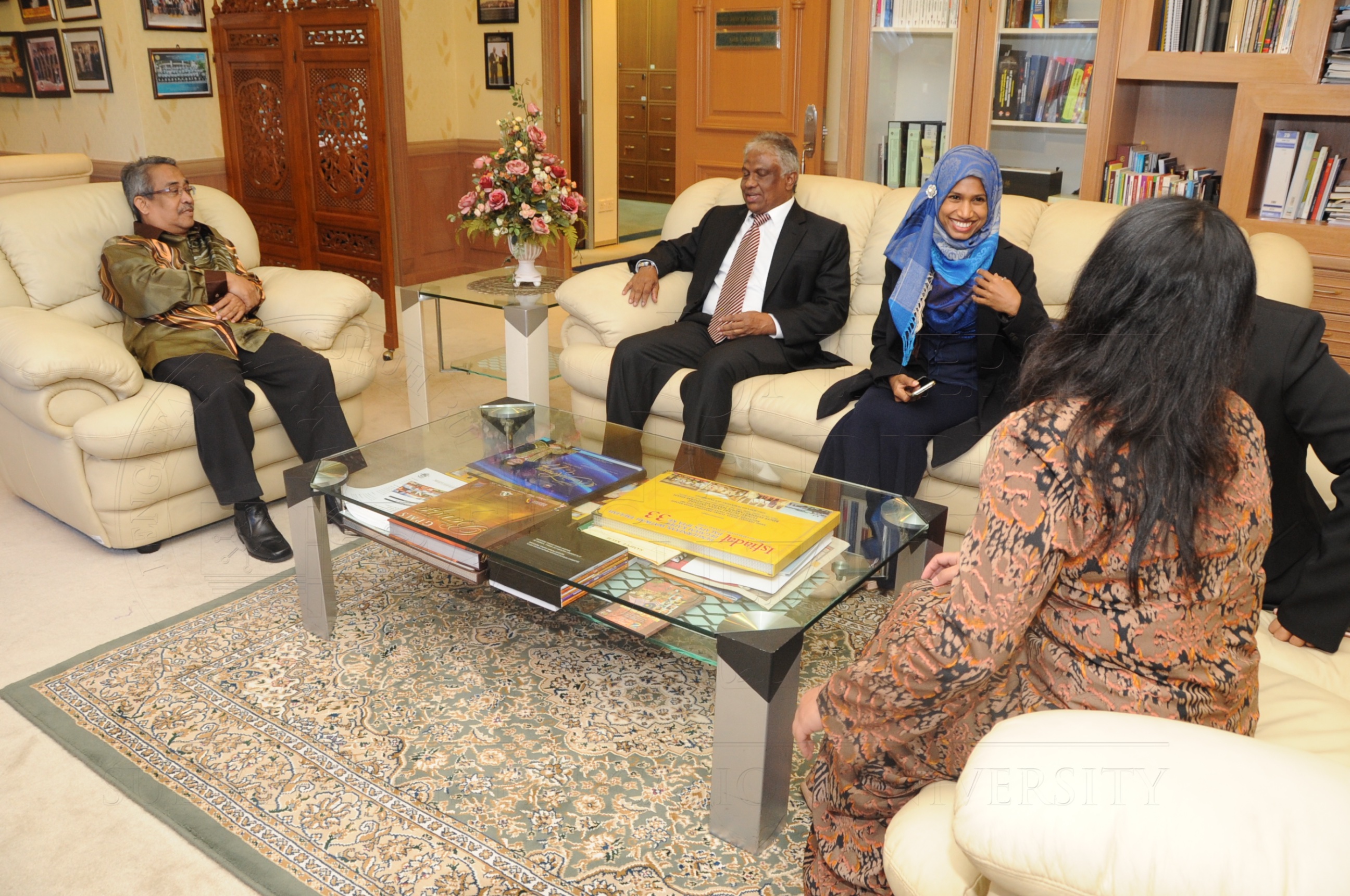 PRO16 7 Maldives HAS 8213